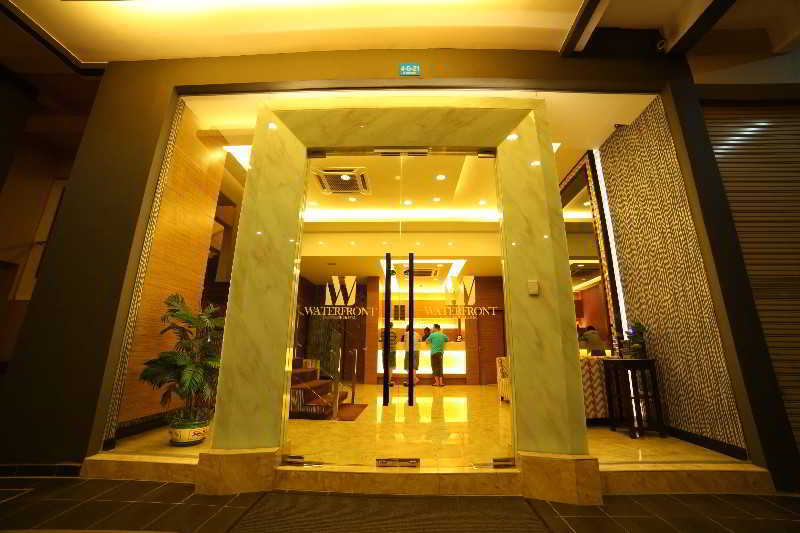 Waterfront Boutique Hotel Порт-Діксон Екстер'єр фото