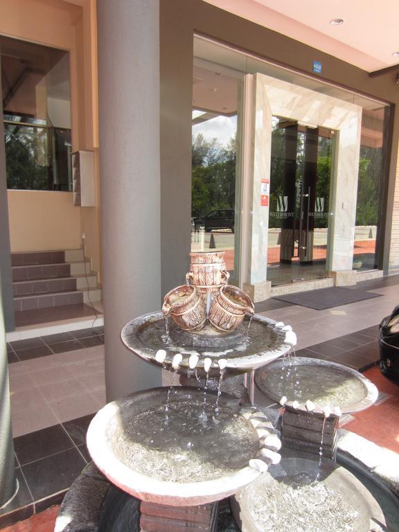 Waterfront Boutique Hotel Порт-Діксон Екстер'єр фото